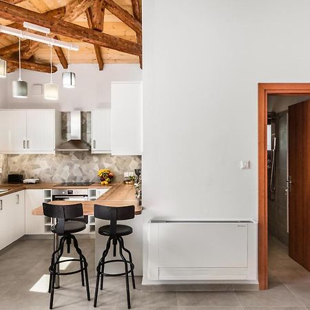 Eloise Apartments Ágios Matthaíos المظهر الخارجي الصورة