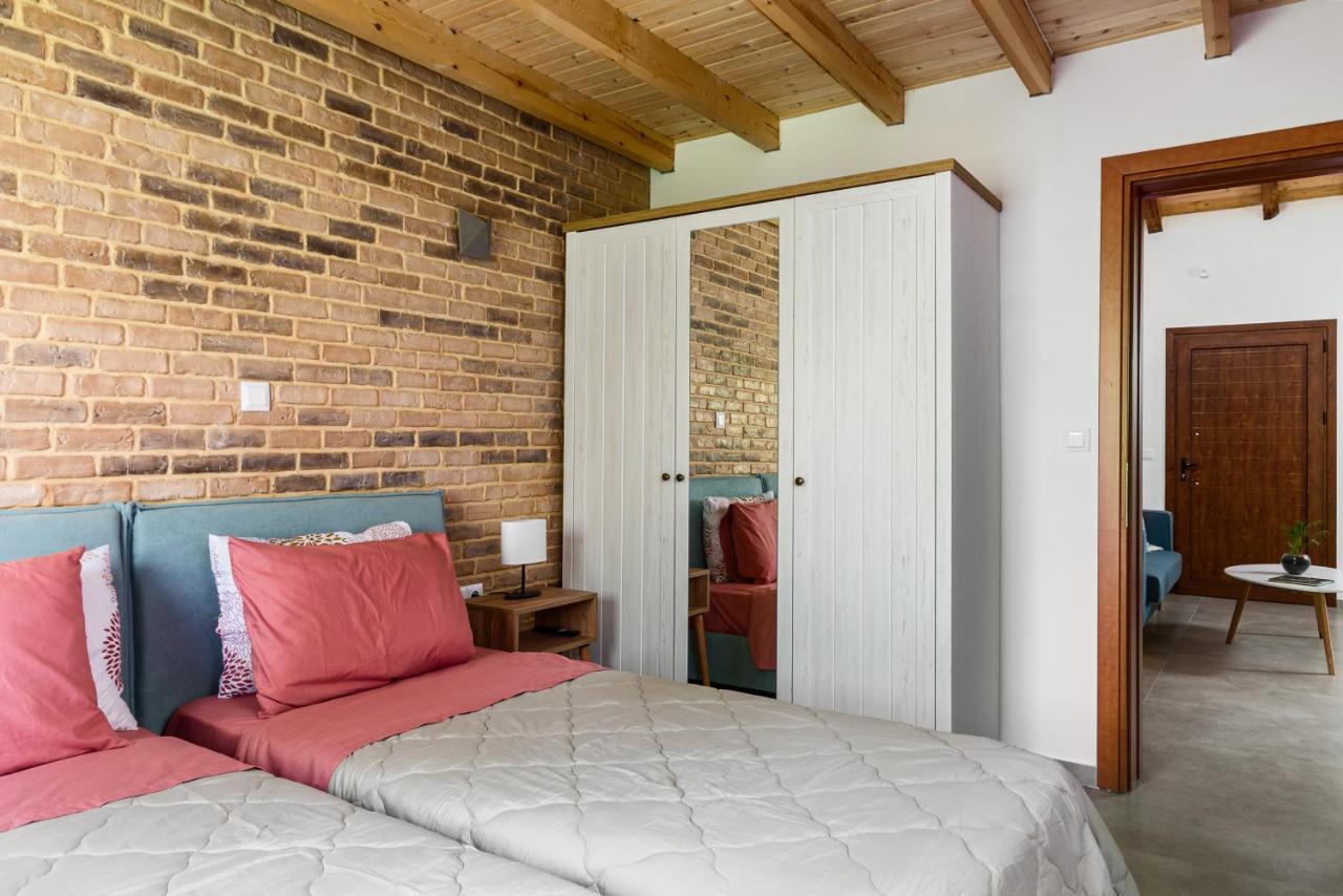 Eloise Apartments Ágios Matthaíos المظهر الخارجي الصورة